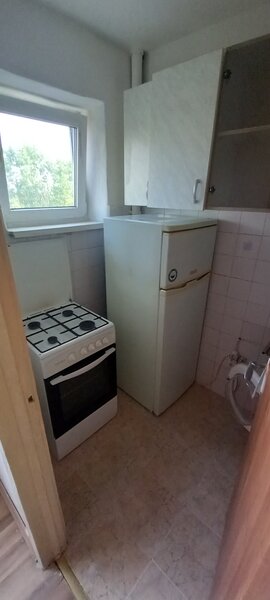 Drumul Taberei, in apropiere de mall Plaza, piata si parc Moghioros,